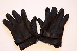 Pair of Minion work gloves